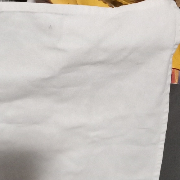 Vintage Embroidered Linen Tea Towel - Birds - Picture 7 of 17